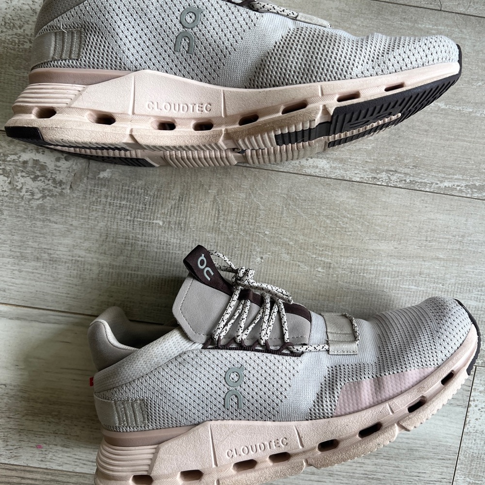 Oncloud Cloudnova Cloudtec Sneakers / Tan + Beige… - image 2